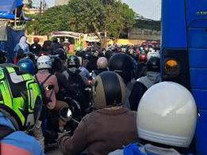 Jalan Bekasi Cakung Macet Parah, Sunter-Pulogebang Makan Waktu 2 Jam