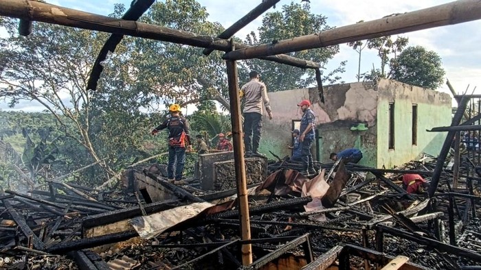 Kebakaran di Sukabumi.