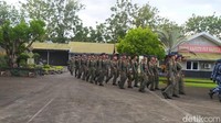 Sejumlah personel Lanud Sultan Hasanuddin bersiap melakukan Latihan Sriti Gesit. Foto: Ihksan Bayu Aji Saputra/detikSulsel