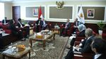 Mantan PM Inggris Tony Blair Sambangi MenPAN-RB, Ada Apa Nih?