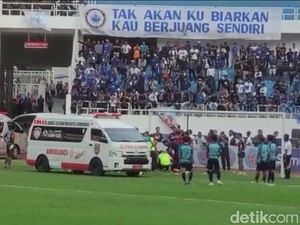 Pelatih Madura United Soroti Tim Medis Usai Ricki Ariansyah Kolaps
