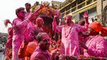 Potret Kemeriahan Festival Holi di India