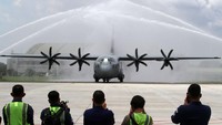 Pesawat ini, kata Gustaf, memiliki kapasitas 20 ton. Pihaknya memilih pesawat hercules kembali karena dinilai lebih kuat dan didesain di landasan yang unprepare.  