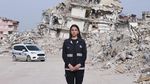 Potret Wanita Garda Depan Penolong Korban Gempa Turki