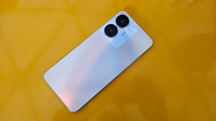 Realme C55
