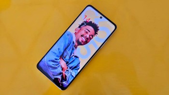 Realme C55 mulai bisa dipesan lewat Flash Sale pada 8-10 Maret di situs Realme dan Shopee. Selama masa tersebut konsumen diberikan harga spesial. Foto: Adi Fida Rahman/detikINET