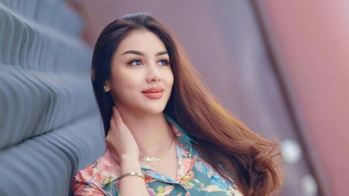 Rekha Lena