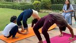 6 Potret Bocah 9 Tahun yang Jadi Instruktur Yoga Termuda di India