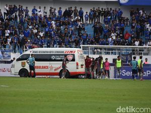 Pelatih Madura United soal Ricki Ariansyah Kolaps: Tim Medis Lamban
