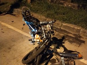 Tabrakan Mobil BMW Vs Satria FU di Medan, 2 Tewas