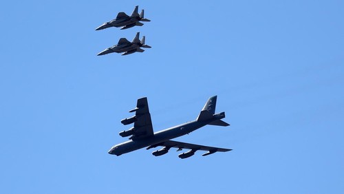 Amerika Serikat memiliki pesawat pengebom B-52. Pesawat itu sempat terbang di Semenanjung Korea hingga membuat Korut berang. Ini penampakan pesawatnya.