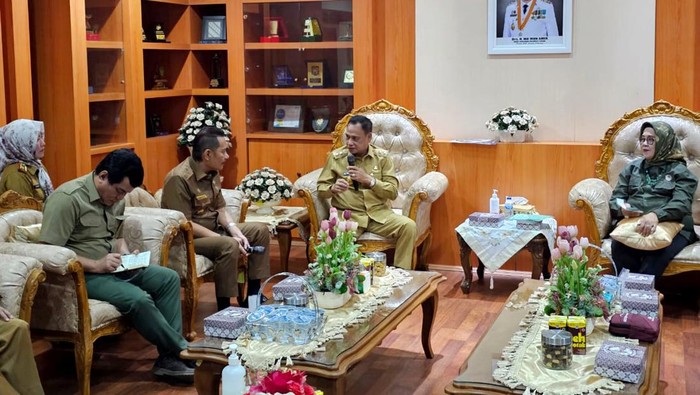 Upaya Mendorong Serapan Emisi Gas Rumah Kaca Kementerian Kehutanan melakukan audiensi dengan Wakil Gubernur Sulawesi Tengah membicarkaan soal serapan emisi gas rumah kaca dari sektor kehutan. Seperti apa hasilnya?