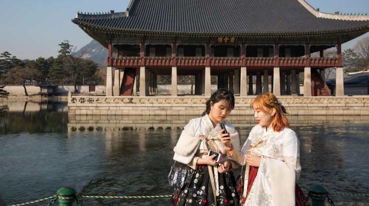 Waduh, Perempuan Korea Anggap Menikah dan Punya Anak Bukan Prioritas Seperti Jepang dan beberapa negara, Korsel kini dihadapi krisis populasi gegara angka kelahiran rendah. Wanita Korea menilai nikah dan punya anak tak penting.