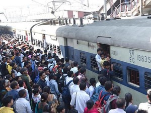 Ternyata Ini Biang Kerok Kasus COVID-19 India Mendadak Meroket Lagi
