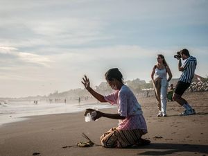 Mau Manggil Sayang dari Bahasa Bali, Contoh Ini Ya