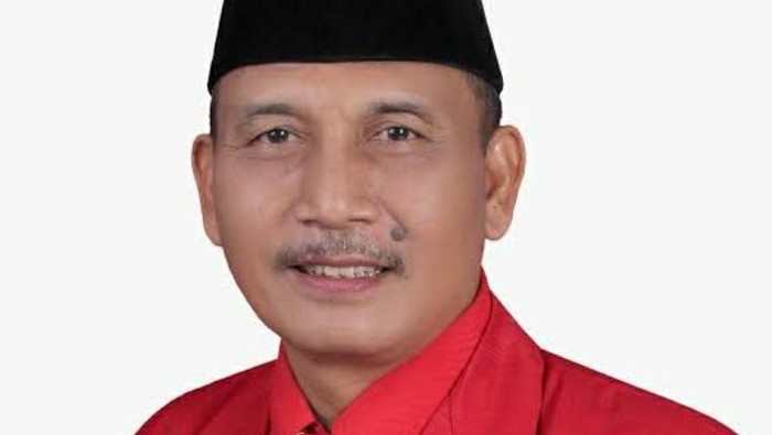 Ketua DPC PDIP Kabupaten Tegal Rustoyo.