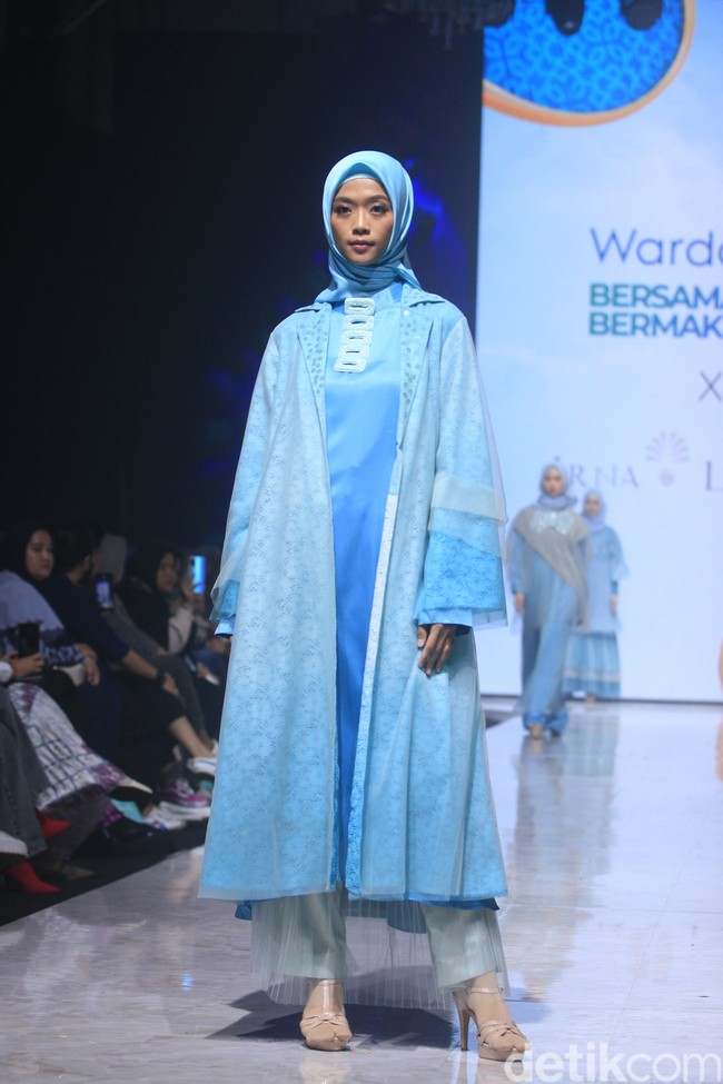 Fashion show koleksi Irna Laperle dari Irna Mutiara di Muffest 2023. Foto: Mohammad Abduh/Wolipop.  