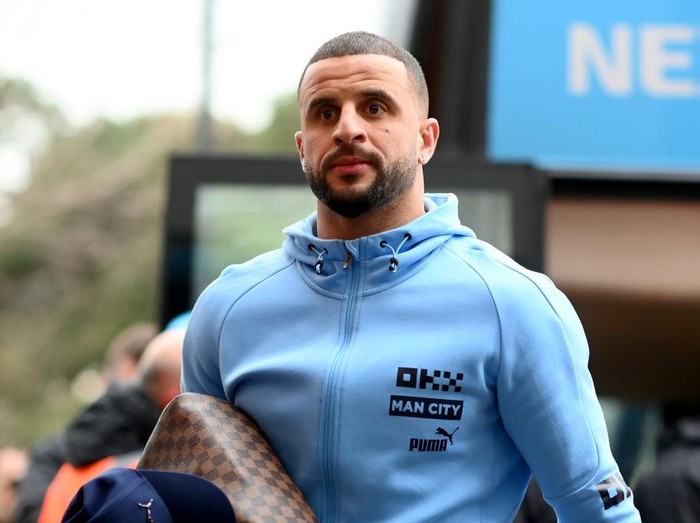BOURNEMOUTH, ENGLAND - FEBRUARY 25: Kyle Walker of Manchester City arrives at the stadium prior to the Premier League match between AFC Bournemouth and Manchester City at Vitality Stadium on February 25, 2023 in Bournemouth, England. (Photo by Manchester City FC/Manchester City FC via Getty Images)