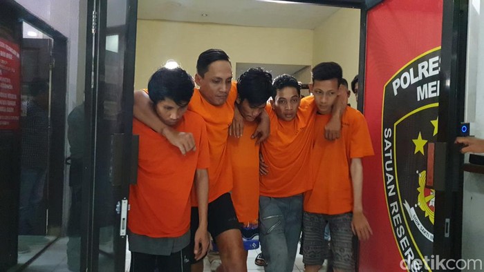 Lima anggota komplotan pencuri di Medan ditangkap, dua ditembak.q