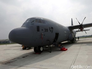 Jokowi Bangga RI Punya Super Hercules: Sangat Canggih!