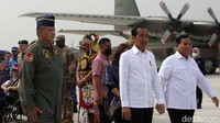 Jokowi menyebut pesawat ini bagus untuk operasi militer dan kegiatan kemanusiaan lainnya. Pesawat Super Hercules disebutnya bisa menjangkau seluruh wilayah Indonesia dengan waktu terbang 11 jam.