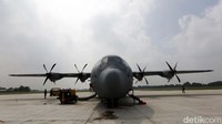 Lebih lanjut, Jokowi mengatakan ada lima pesawat Super Hercules yang dipesan Indonesia. Lima pesawat itu, kata dia, datang secara bertahap.