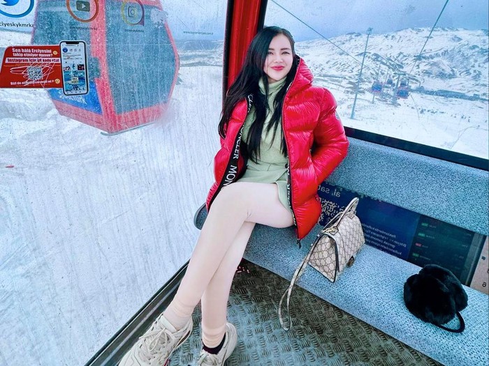 novi rizki