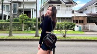 Kepada detikcom, Olivia Payten dulunya sempat masuk JKT48. Tapi ia tak menyangka justru booming saat main TikTok. (Foto: dok Instagram)