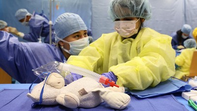Potret Klinik Teddy Bear, Bantu Anak-anak Atasi Takut Pemeriksaan Medis