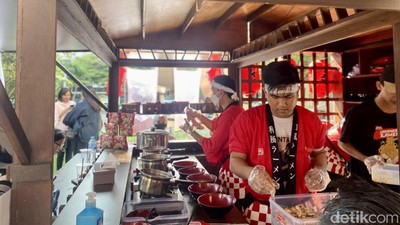 Hanya Rogoh Kocek Rp 6.000 Bisa Nikmati Ramen di Yatai seperti di Jepang