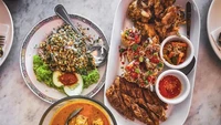 Michelin Guide hadir di Malaysia pada Desember 2022. Auntie Gaik Leans Old School Eatery menjadi satu-satunya restoran gaya rumahan yang mendapat penghargaan bergengsi ini.