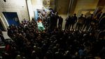 Haru Ribuan Warga Palestina Antar Jenazah Korban Penyerangan Israel