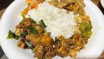 Mantap! Ayam Tangkap dan Kari Kambing Aceh Dicocol Sambal Ganja