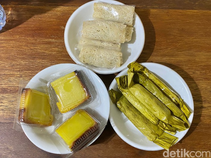 RM Cut Nyak: Nikmatnya Ayam Tangkap dan Kari Kambing Buatan Kak Pah RM Cut Nyak: Nikmatnya Ayam Tangkap dan Kari Kambing Buatan Kak Pah