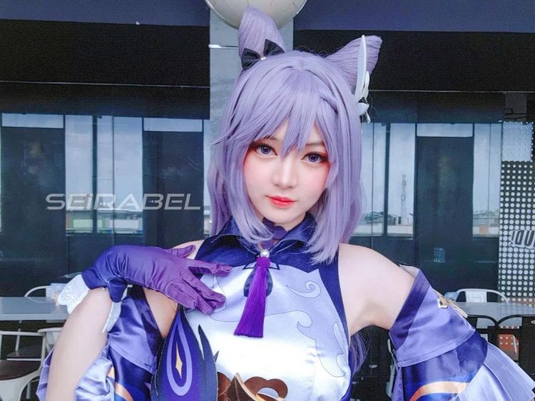 5 Potret Seirabella, Cosplayer yang Ogah Cosplay Karakter Seksi