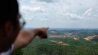Proyek pembangunan IKN Nusantara tahap 1 mencakup pengerjaan infrastruktur dasar. Rinciannya terdiri atas infrastruktur air minum, sanitasi, jalan, gedung kantor, hingga perumahan.