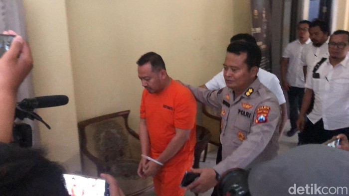 Wahyu Kenzo ditangkap