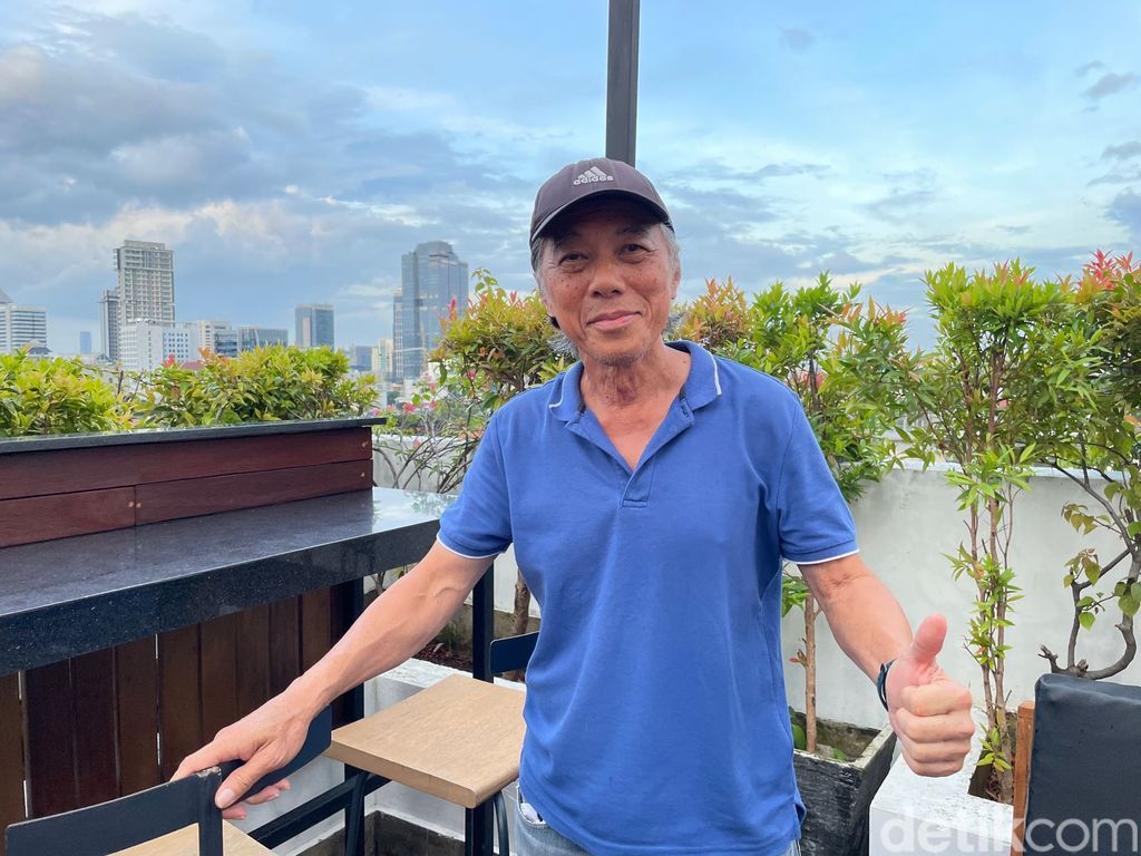 Bob Low Siew Sie, turis yang jatuh cinta dengan Candi Borobubur