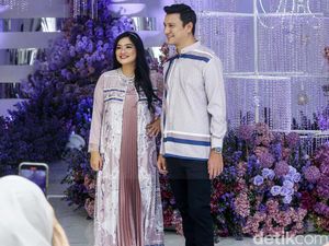 8 Foto Cantiknya Luna Maya hingga Titi Kamal Jadi Model Baju Lebaran 2023