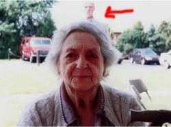 Foto Menakutkan di Kehidupan Nyata, Kisahnya Pun Tak Kalah Mengerikan