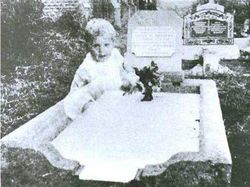 Foto Menakutkan di Kehidupan Nyata, Kisahnya Pun Tak Kalah Mengerikan