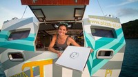 Dengan konsep take away, orang-orang yang tengah berada di sekitar laut, bisa memesan pizza dari sana, lalu diambil langsung menggunakan kapal atau speed boat. Foto: Pool/Site