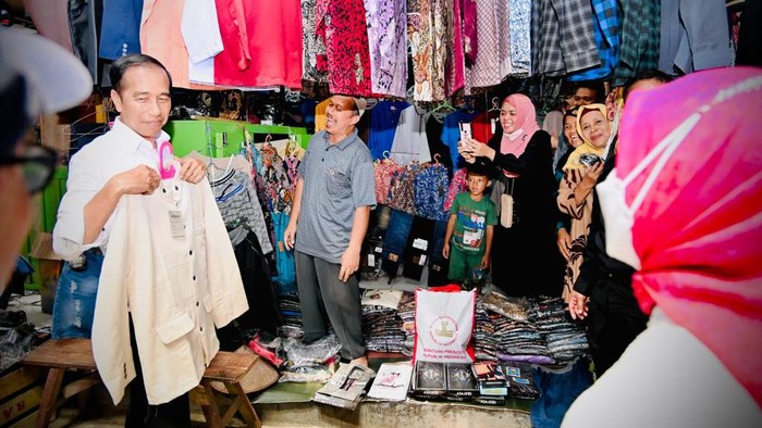 Jokowi kunker ke Kebumen (Foto: Laily Rachev - Biro Pers Sekretariat Presiden)