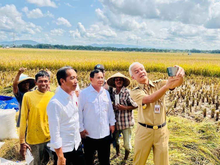 Ganjar Resmi Jadi Capres PDIP, Intip Momen Jalan Bareng Jokowi