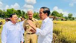 Potret Mesra Jokowi di Tengah Prabowo dan Ganjar