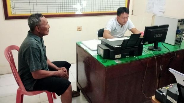 Kakek di Banyuwangi menyetubuhi gadis keterbelakangan mental
