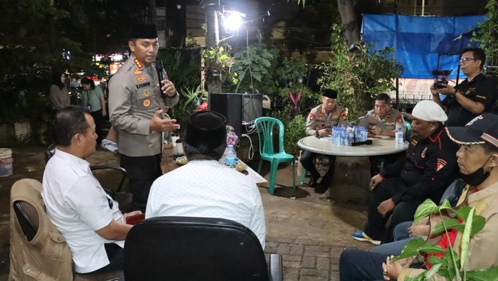 Kapolres Jakbar diminta aktifkan lagi Polsubsektor di Tambora.
