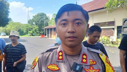 Kapolres Jembrana AKBP I Dewa Gde Juliana mengungkap tersangka curanmor yang berhasil menggasak 28 motor beroperasi di 8 kabupaten/kota.
