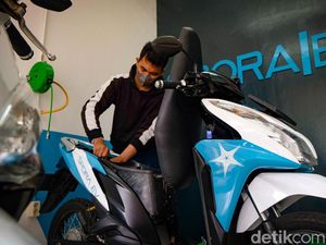 Pajak dan Bea Balik Nama Kendaraan Listrik Nol Persen, kecuali..