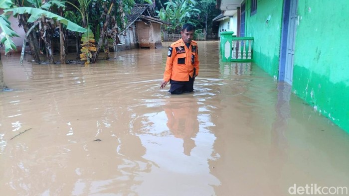 Luapan Sungai Citanduy di Kabupaten Ciamis